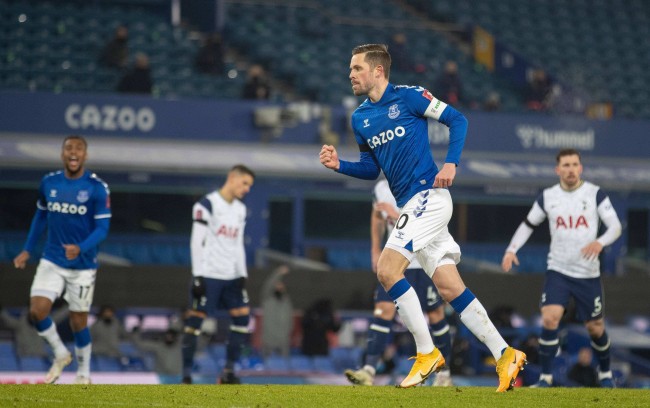 引得众多粉 引得众多粉